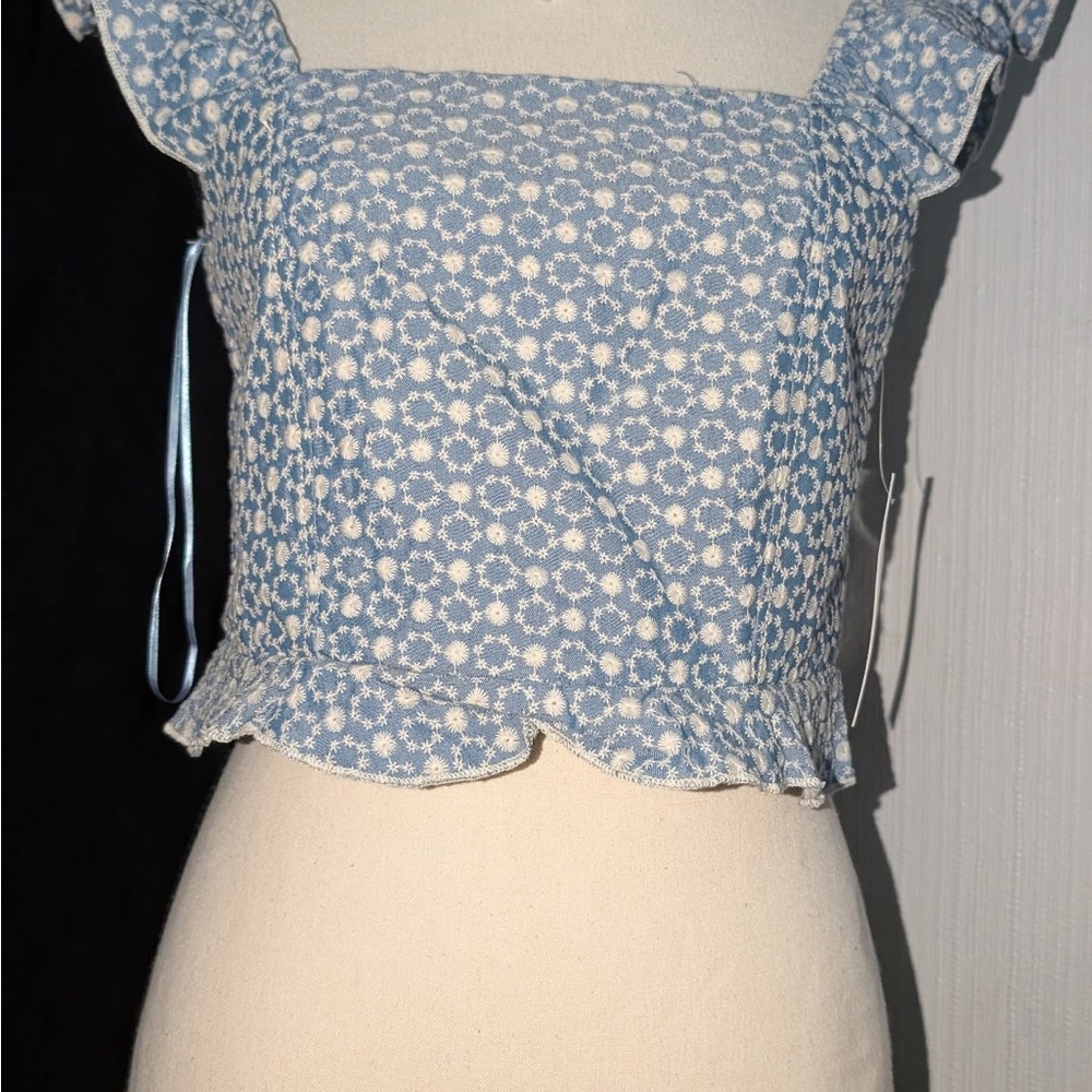 Elegant Blue Floral Tank Top